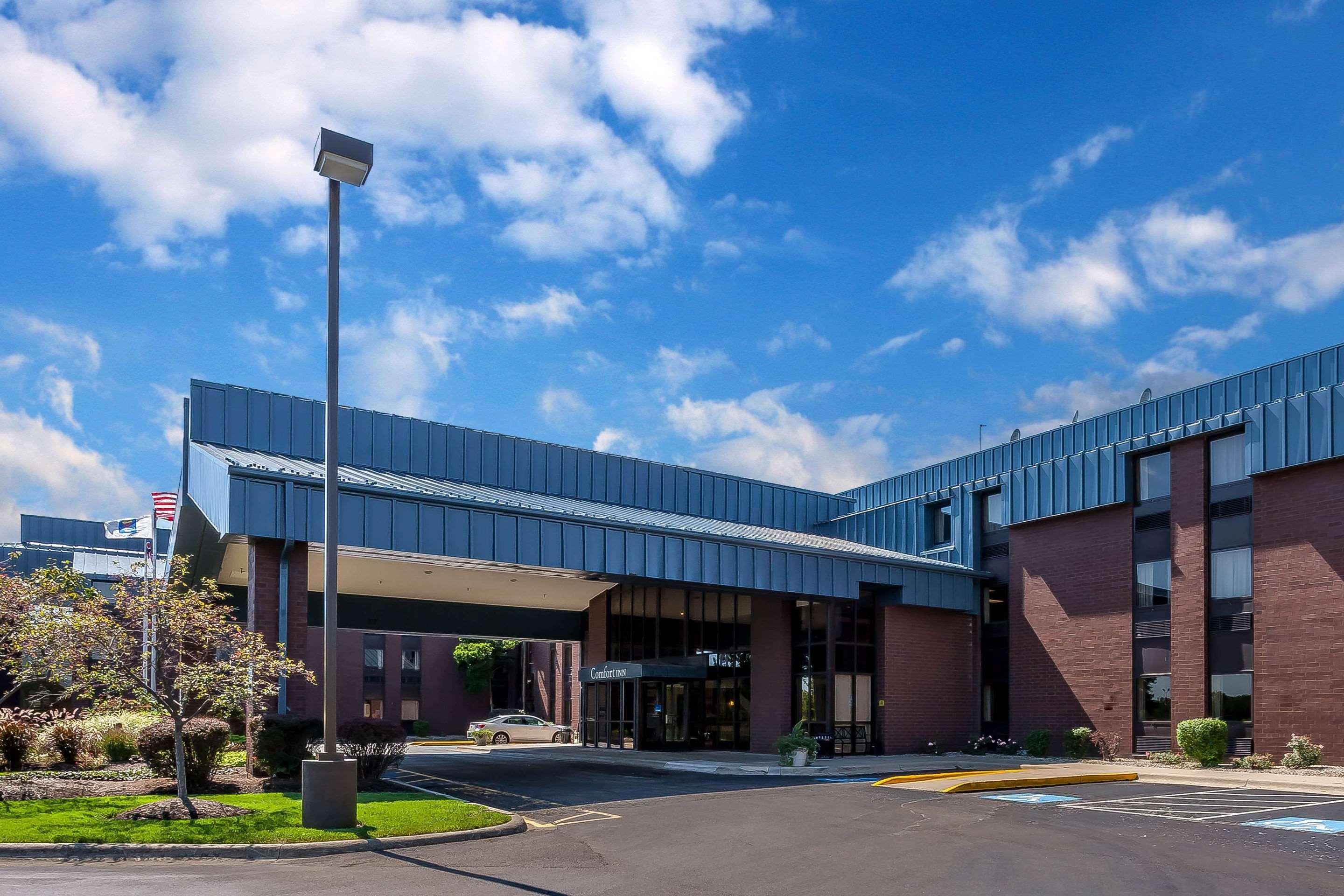 Comfort Inn - Hall Of Fame Canton Exterior foto