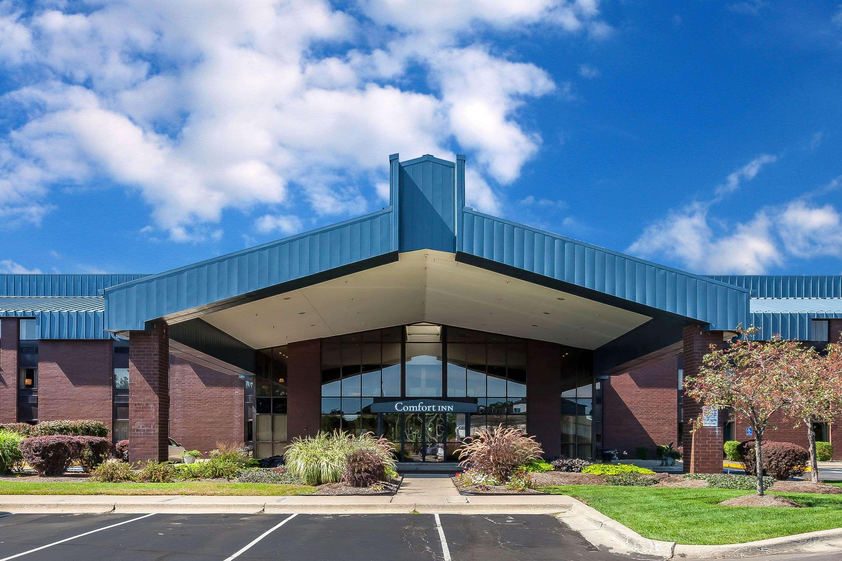 Comfort Inn - Hall Of Fame Canton Exterior foto