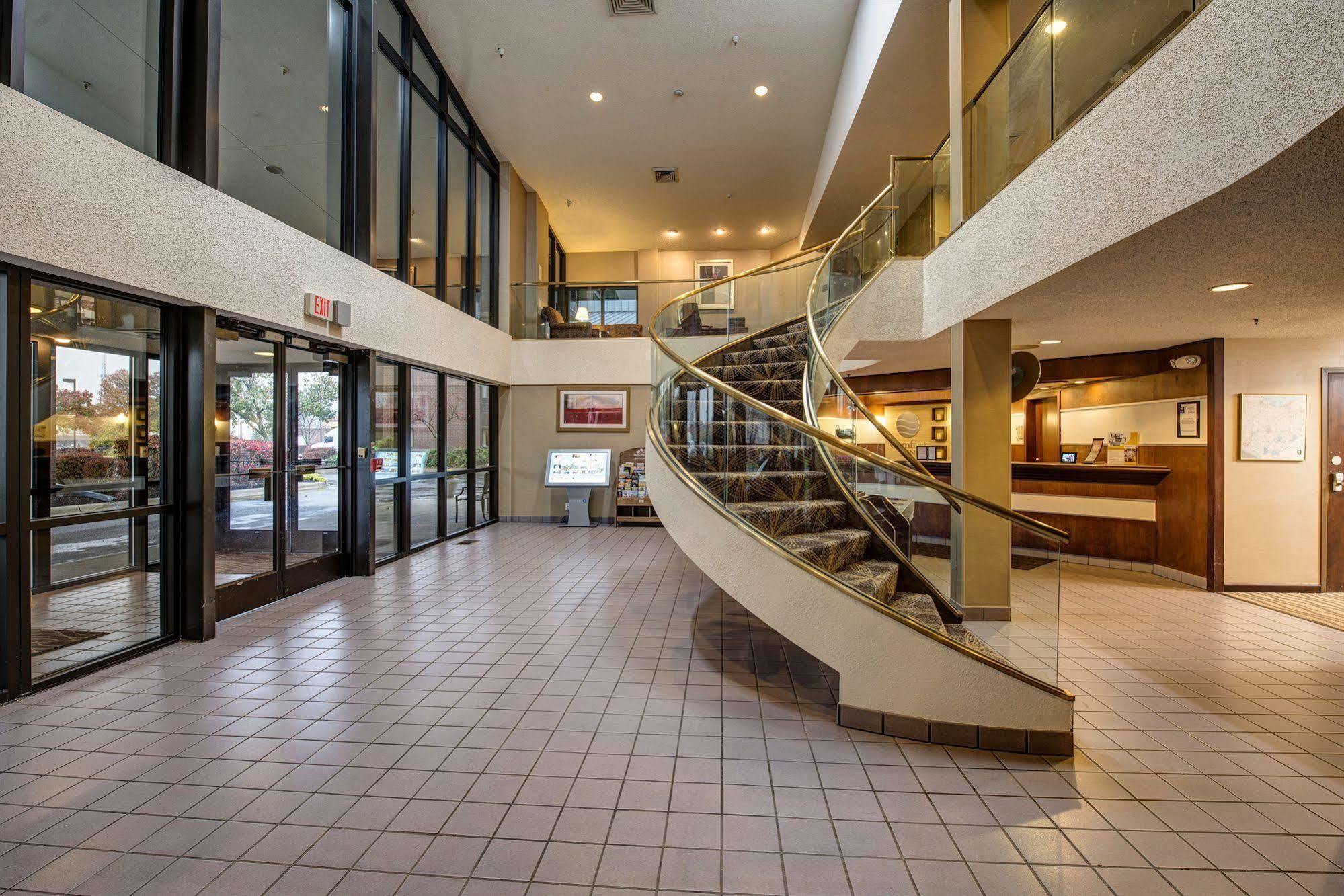Comfort Inn - Hall Of Fame Canton Exterior foto