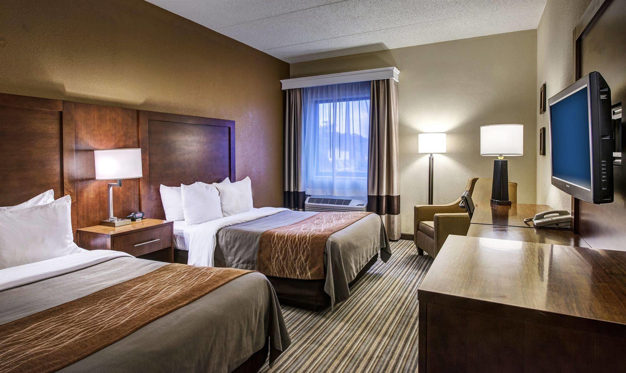Comfort Inn - Hall Of Fame Canton Exterior foto