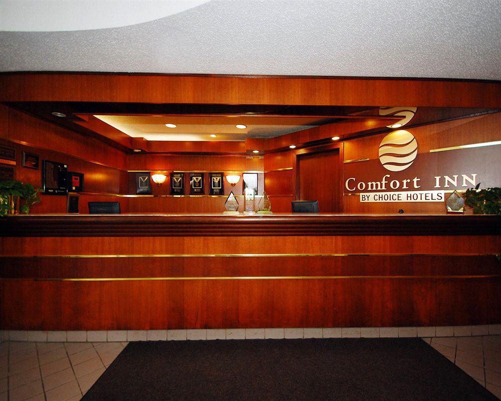 Comfort Inn - Hall Of Fame Canton Interior foto